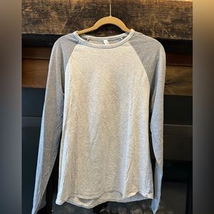 Lululemon men’s baseball tee